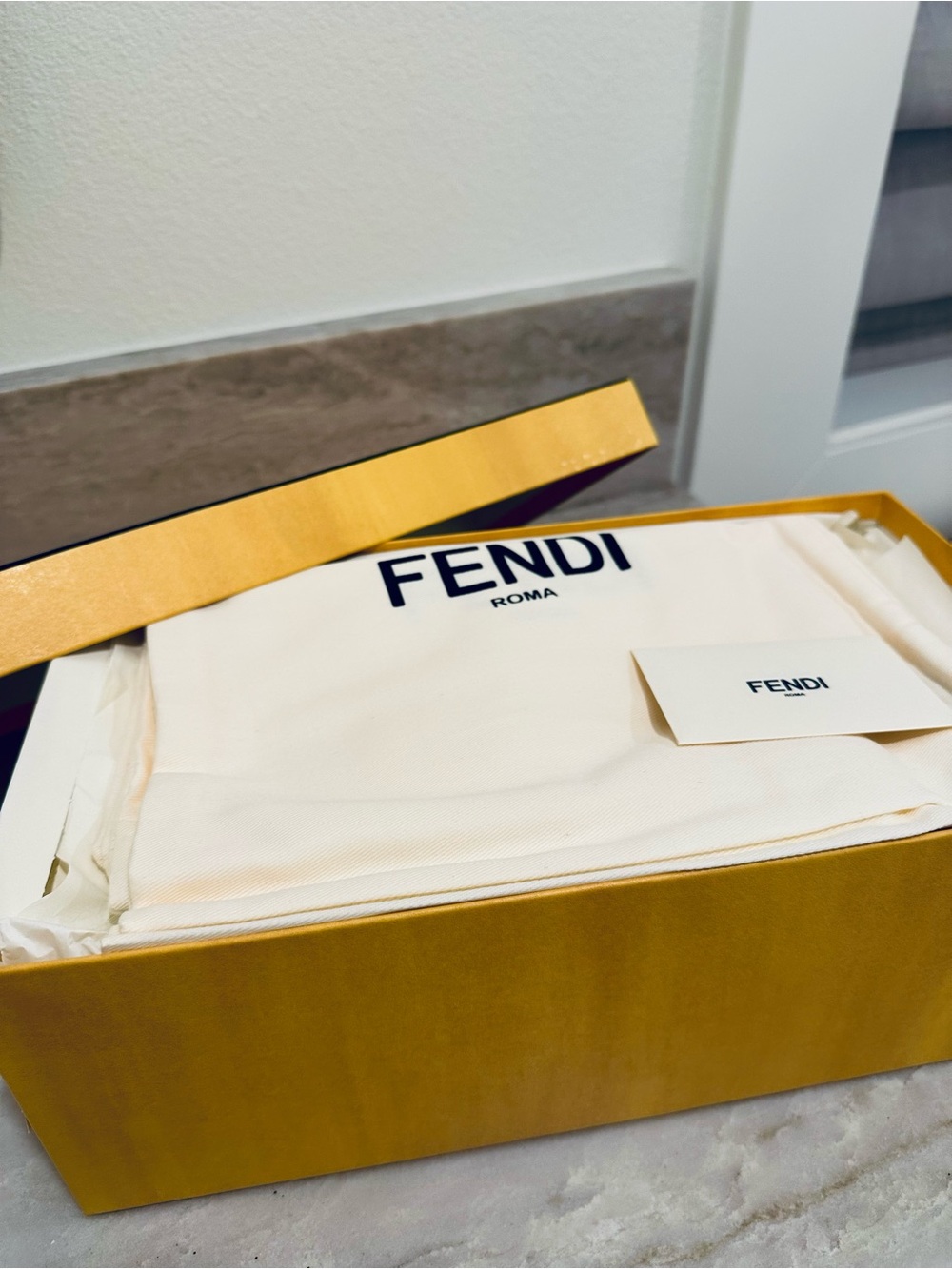 NEW Fendi Feel Cream Beige Leather & Raffia Sandals w/ FF Gold Logo - Size 38 - Picture 12 of 12